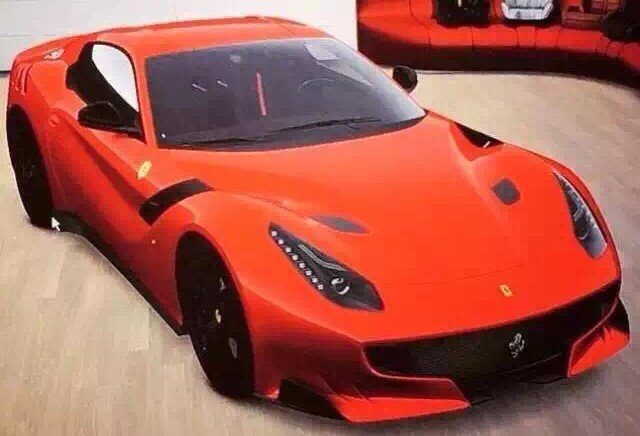 Nouvelle Ferrari F12 GTO